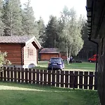 Weistad Lodge *