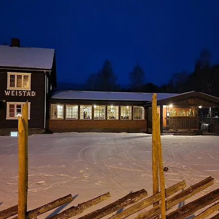 Weistad Lodge *