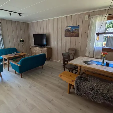 Weistad Lodge