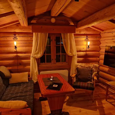 Lodge Weistad Heidal